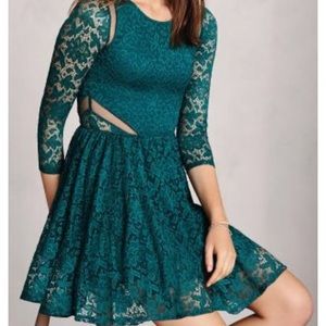 Green abercrombie lace dress